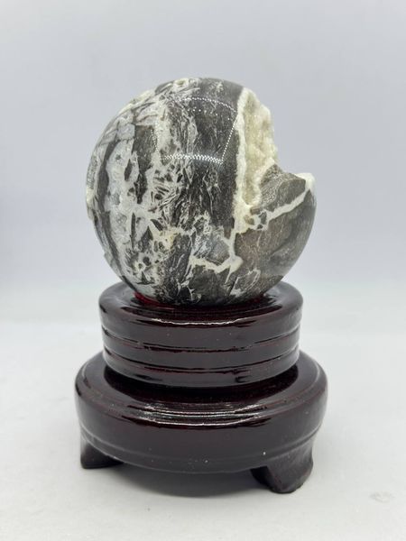 Шар из агата с жеодой 73 мм. 13997 фото