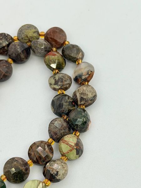Яшма на нити без застежки 10.5*7.5 мм 38 см 14156 фото