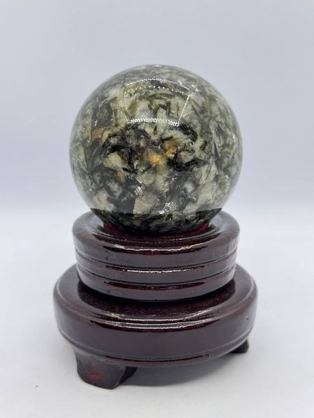 Шар из лепидолита 63 мм 13159 фото