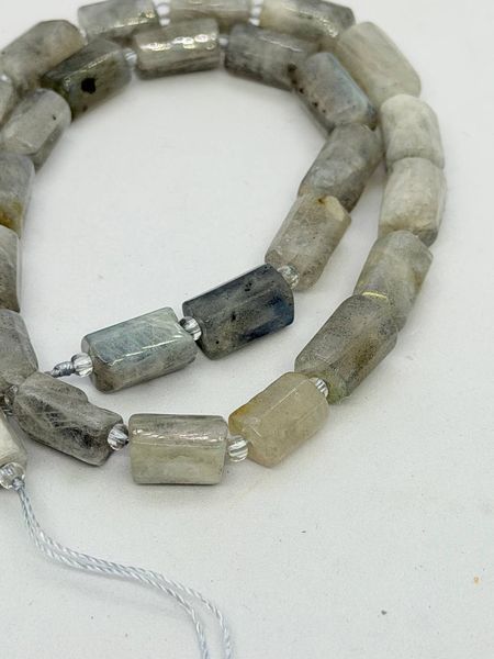 Лабрадорит на нитці без застібки 8*12 мм 39 см 14226 фото