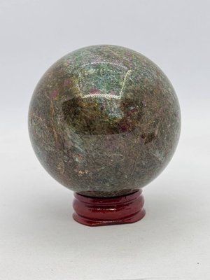 Шар рубин в кионите 62 мм. 12371 фото